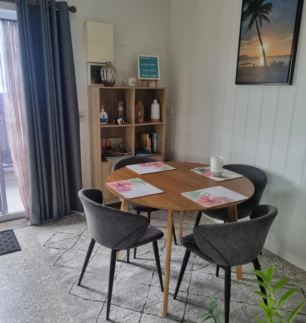 Hidden Gem Holiday Let South Mission Beach 0*,  أستراليا